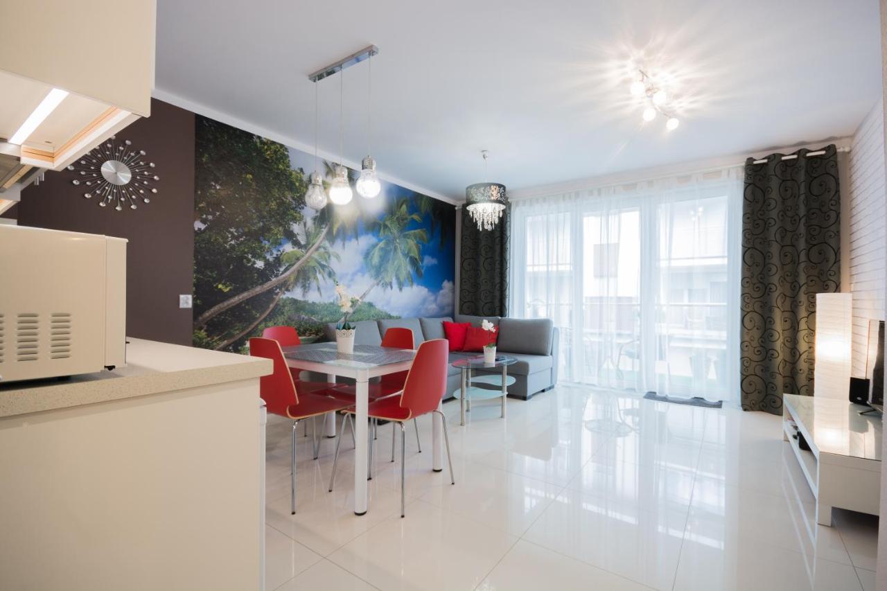 Apartament Ibiza Przy Plazy Rewal Exterior foto